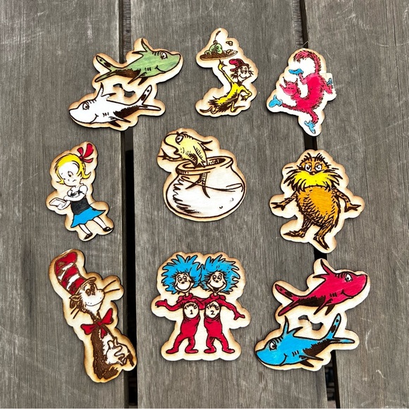 Dr Seuss Pyrography Wood Burning Small Decor Pieces Set of 9 - Picture 1 of 10
